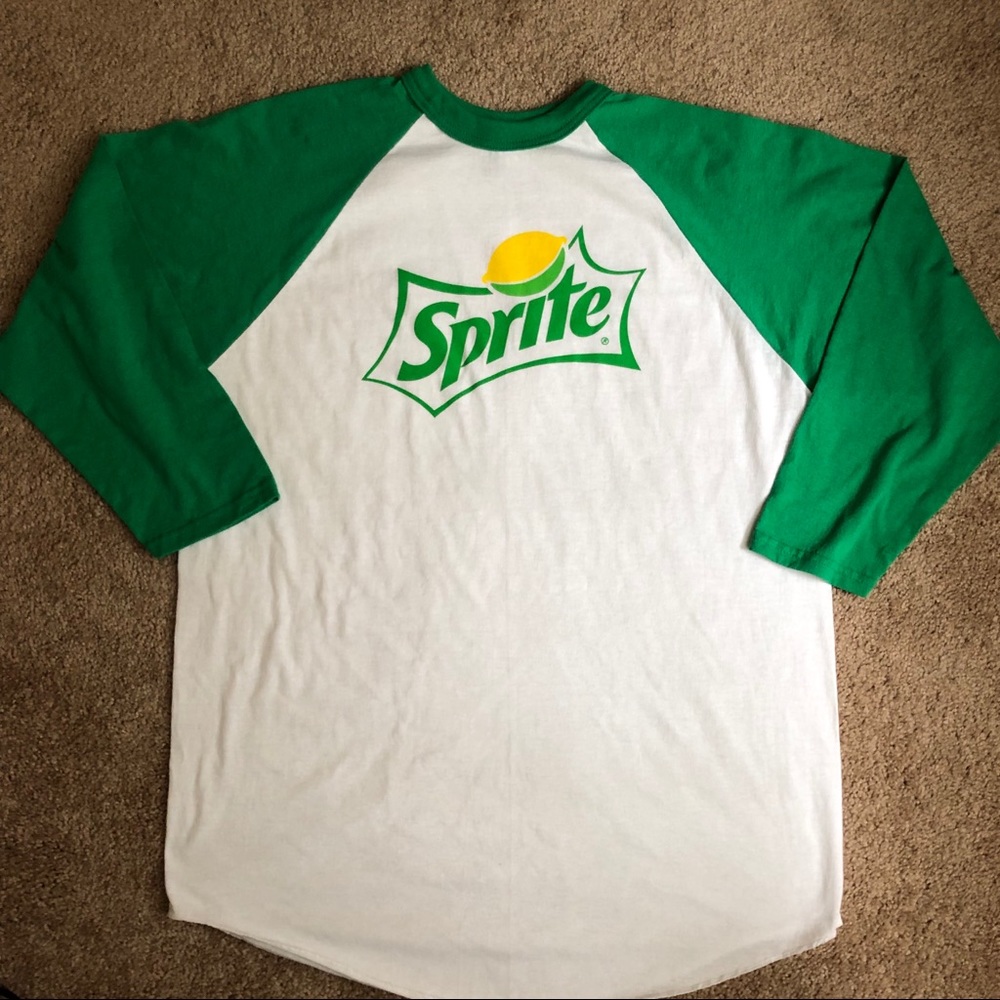 ⭕️SOLD⭕️ AUTHENTIC Sprite baseball tee